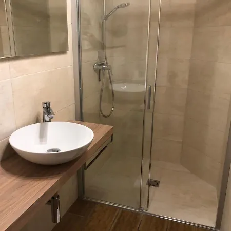 アパート Grace, Mountain View